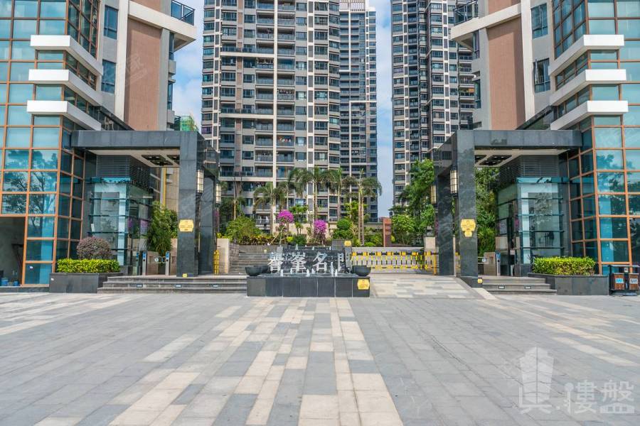 中山譽峯名門，首期5萬(減)，15分鐘到港珠澳大橋關口 ，香港銀行按揭，最新價單