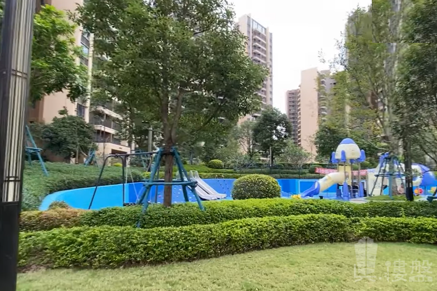 中山龍光玖譽山，首期5萬(減)，現樓發售，香港銀行按揭，最新價單，中港專車免費上門接載睇樓