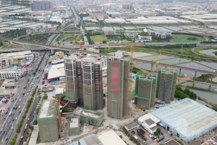 中山信业尚上名筑，首期5万(减)，香港银行按揭，最新价单