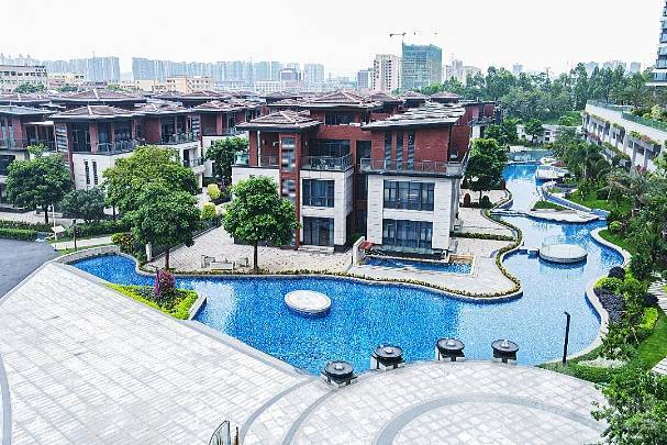 駿璟峰境樾 (中山高爾夫)，0首期，香港銀行按揭，最新價單，中港專車免費上門接載睇樓