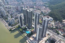 珠海双瑞藏珑湾，首期5万（减），买房送中港两地车牌，现房即住，香港银行按揭，最新价单，中港专车免费上门接载看房
